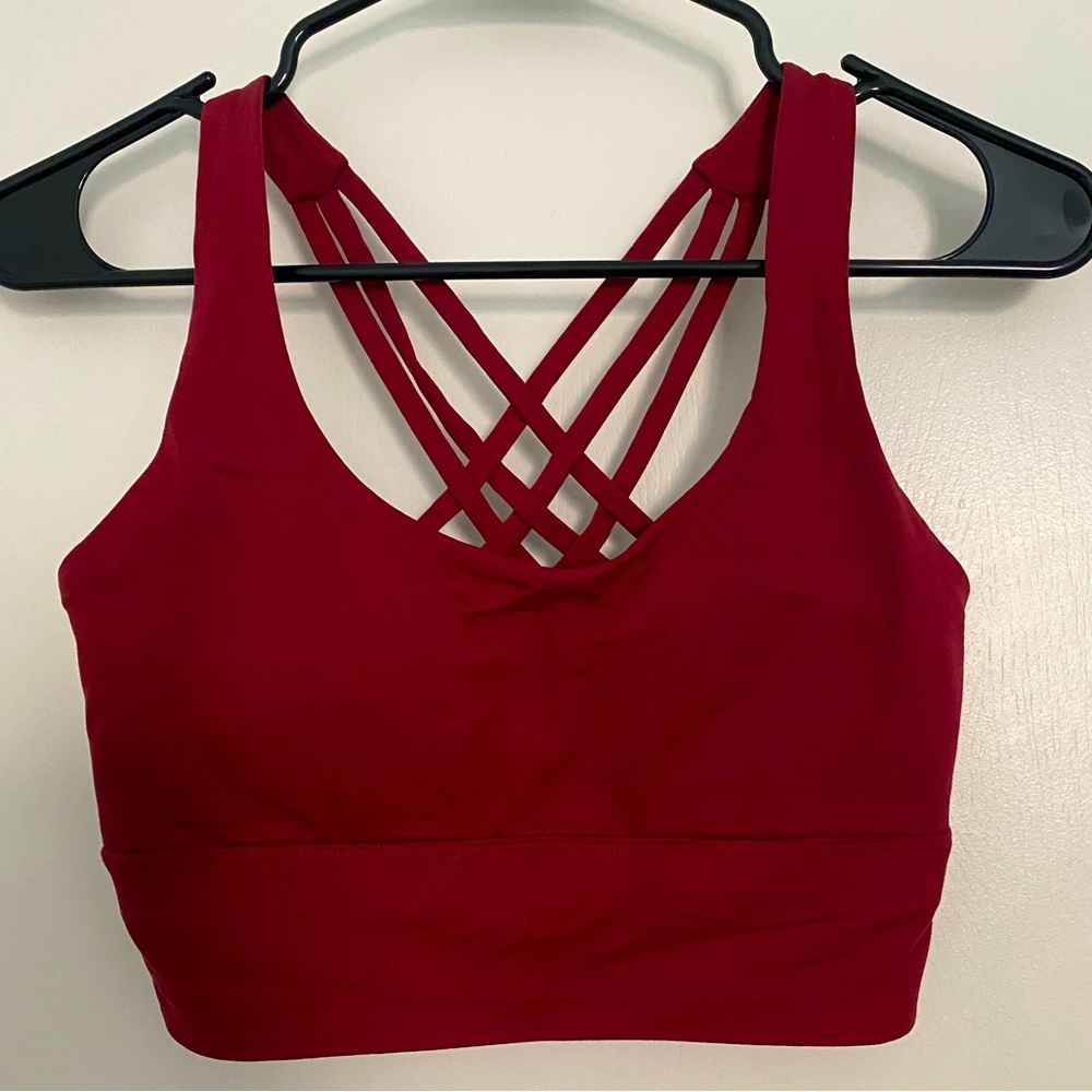 Forever 21 Burgundy Cropped Sports Bra! 🩷